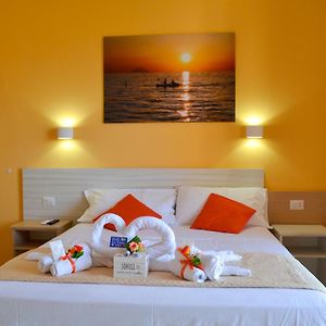 Le Twins -Bed And Breakfast
